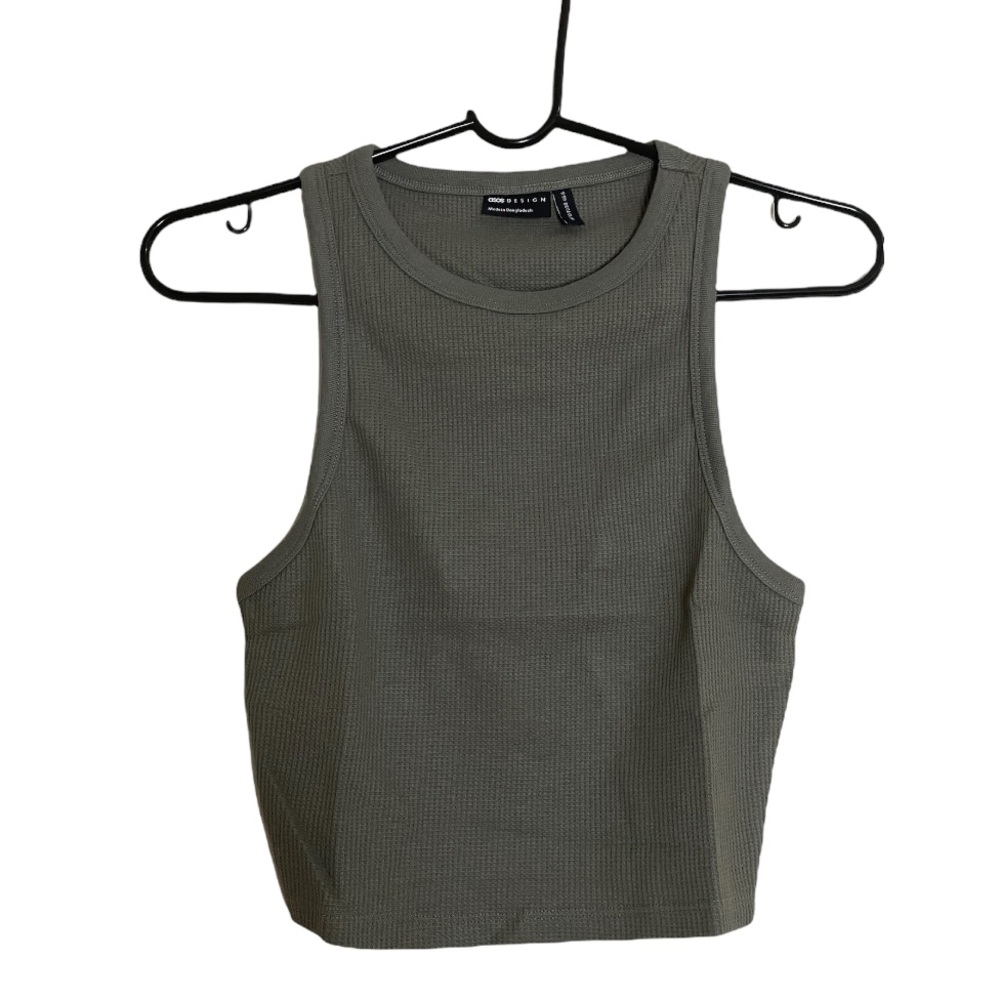 NWT ASOS DESIGN TANK CROP TOP SIZE 6
